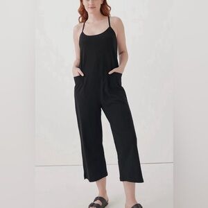 NWT Pact organic cotton jumpsuit in black. Women’s small
